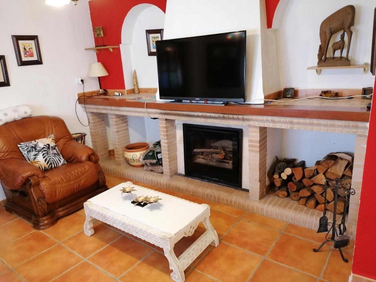 Casa Rural la Piedra del Cambrón Villaverde De Guadalimar Exterior foto